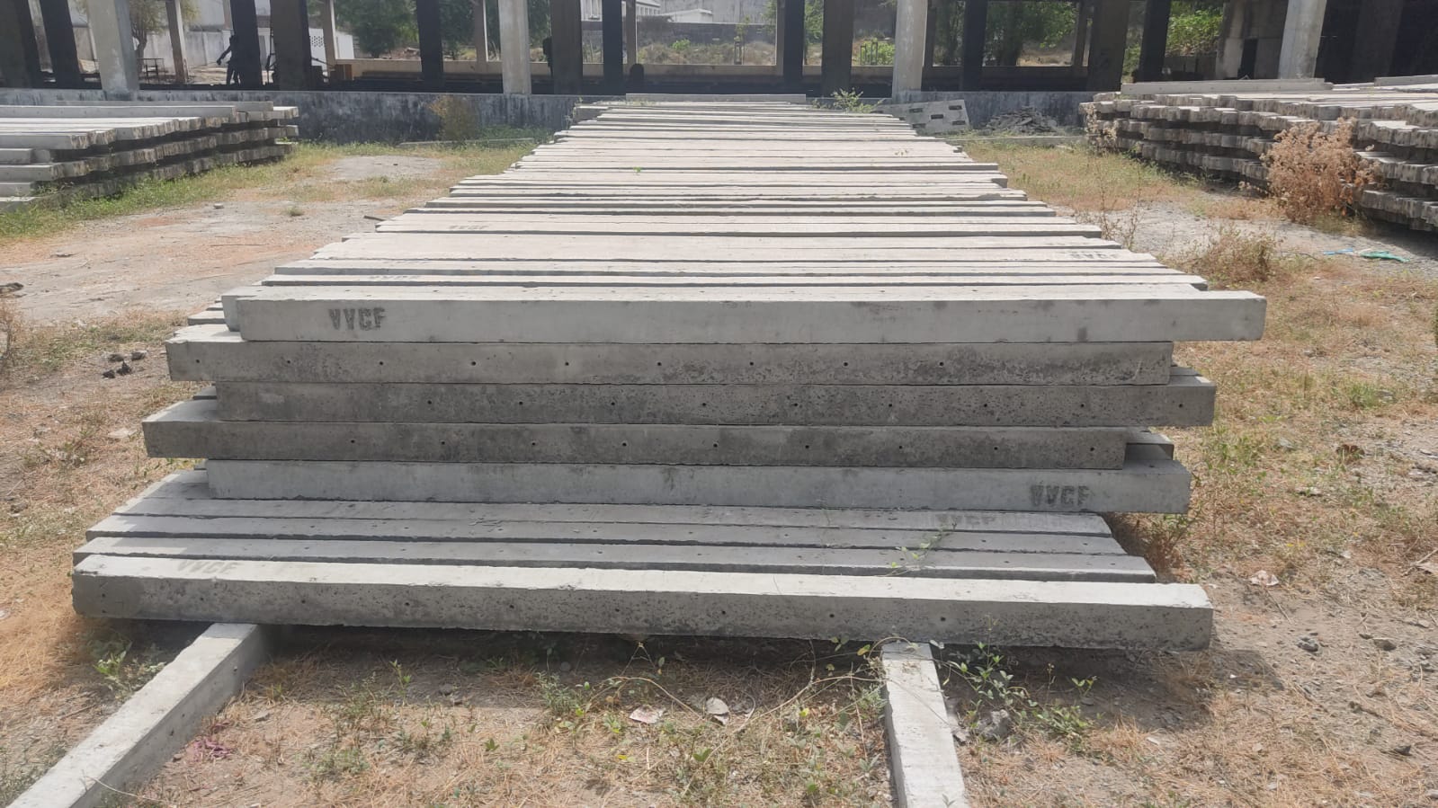 4” X 4” X 8’ SIZE FENCING POLE